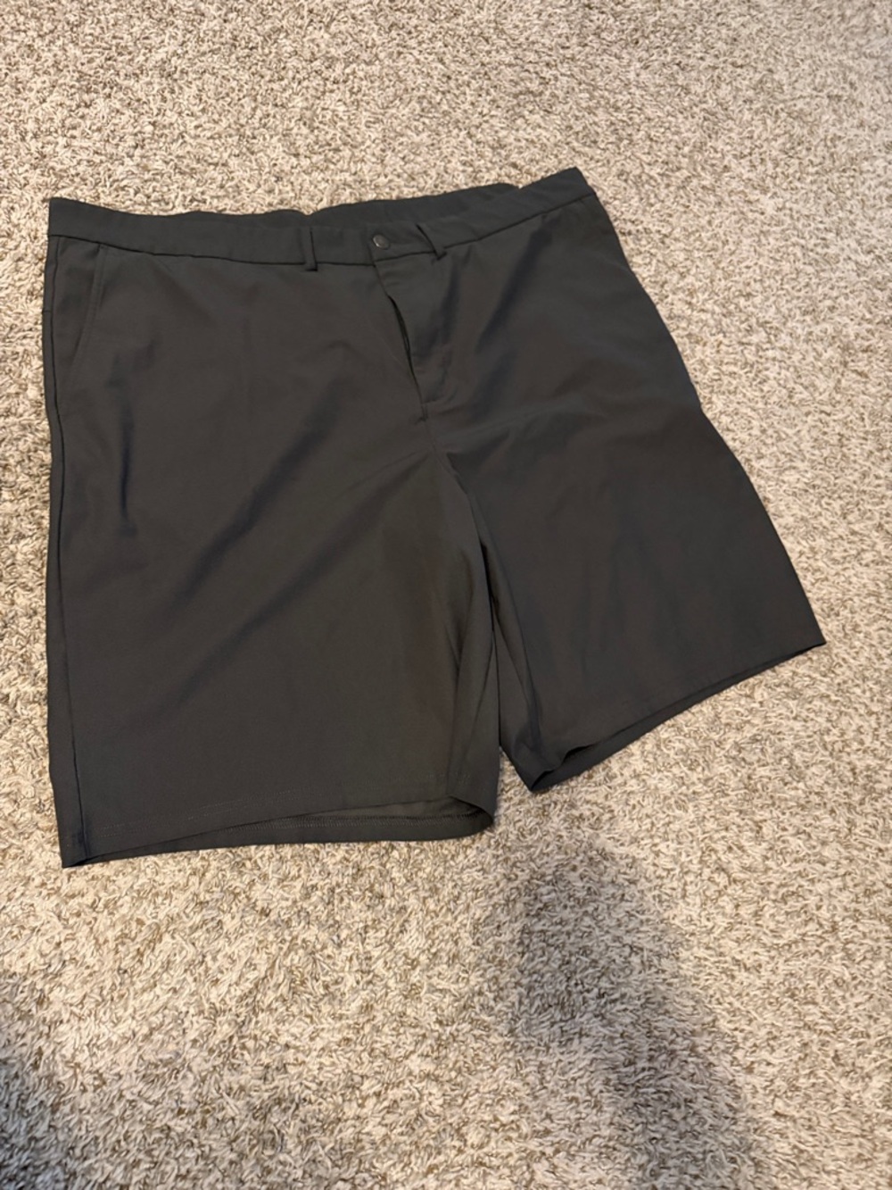 Old Navy Men's Dark Gray Flat-Front Shorts
